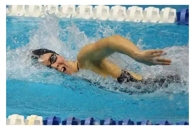 乐鱼leyu官方火箭与太阳经典对决回顾精彩瞬间深度分析与战术解读